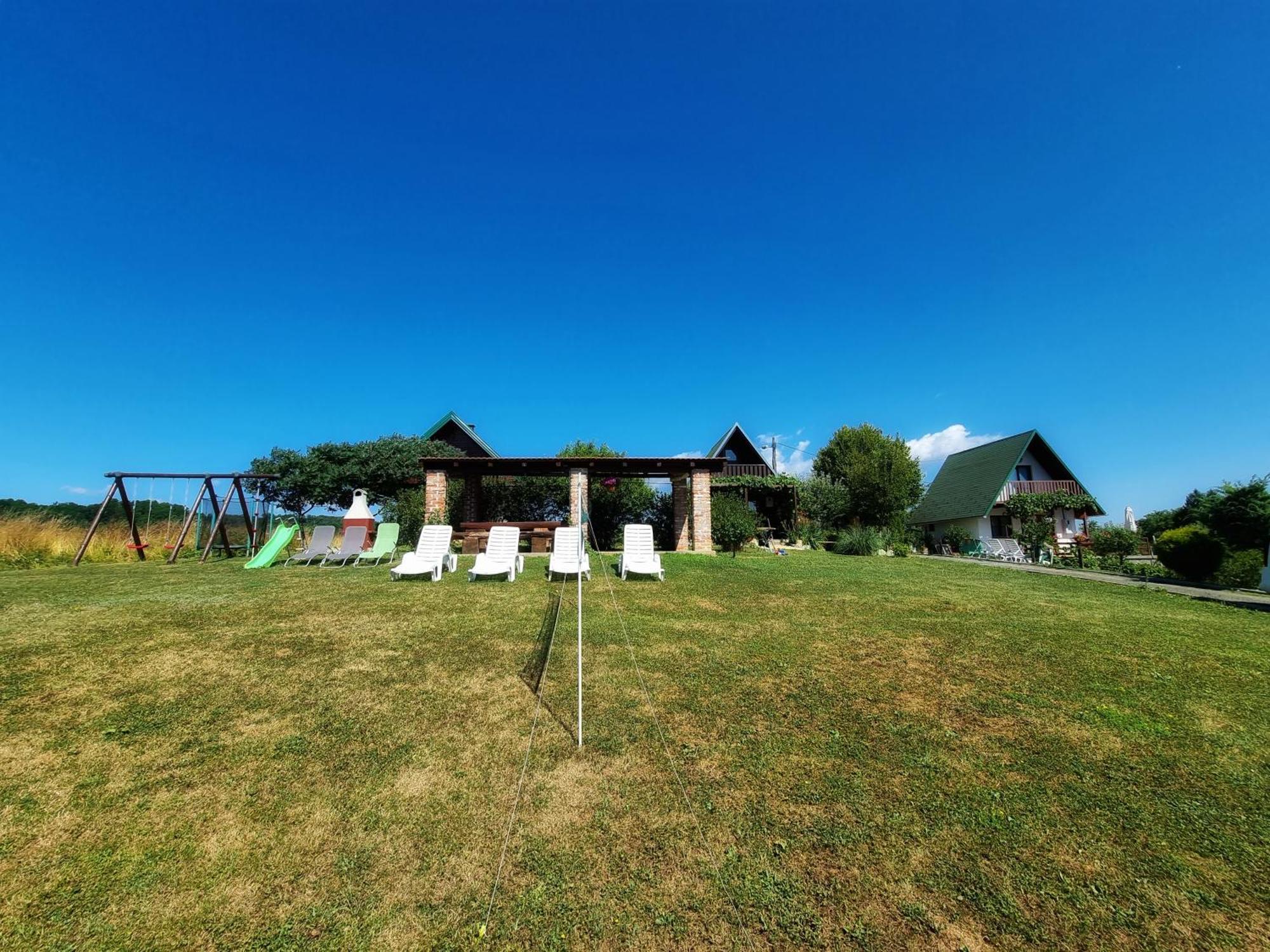 Guesthouse Mreznica- Mreznicka Idila Resort Galovic-Selo Exterior photo